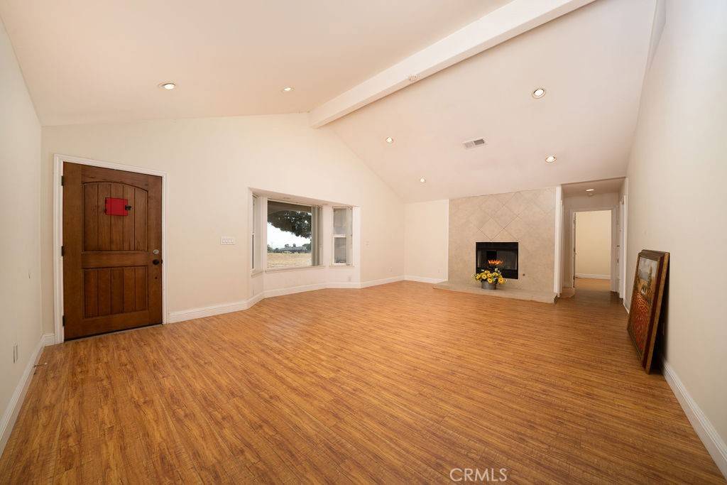 Phelan, CA 92371,8851 Sonora RD
