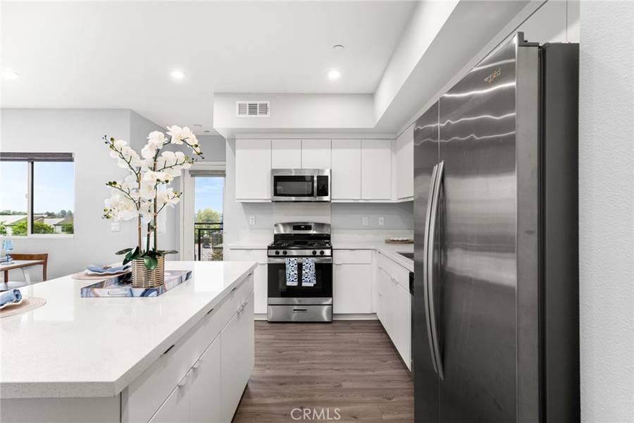 400 W Central AVE #307, Brea, CA 92821