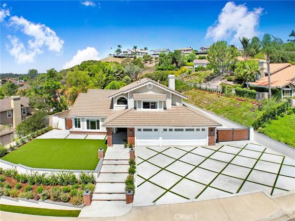 Yorba Linda, CA 92887,5025 Stonehaven DR