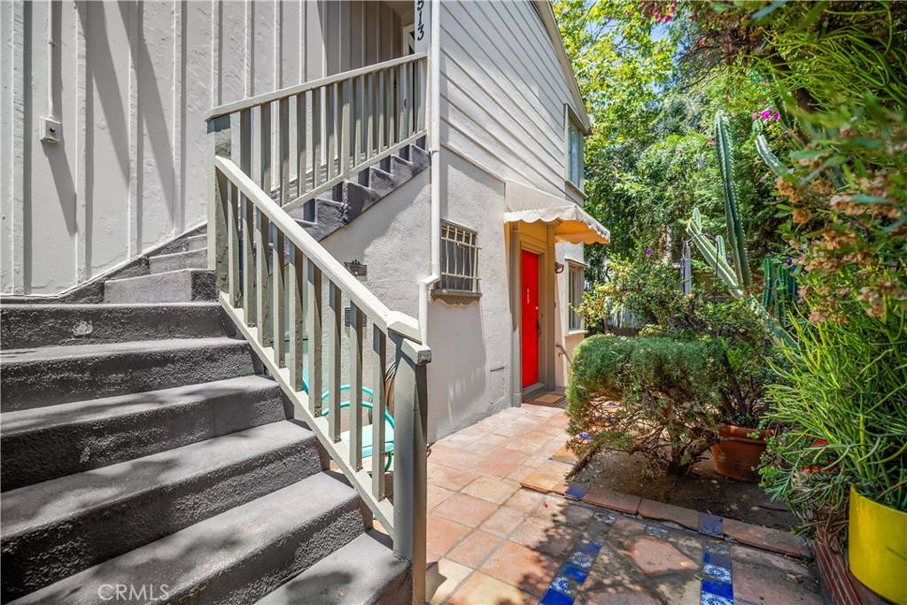 Los Angeles, CA 90057,2511 W 5th ST