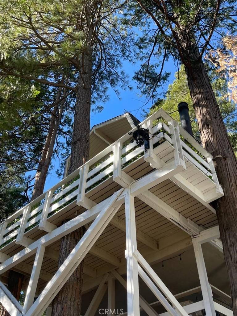 Twin Peaks, CA 92391,565 Rose LN