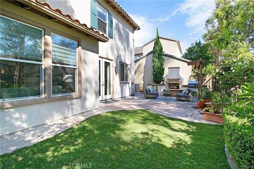 Irvine, CA 92602,16 Monrovia