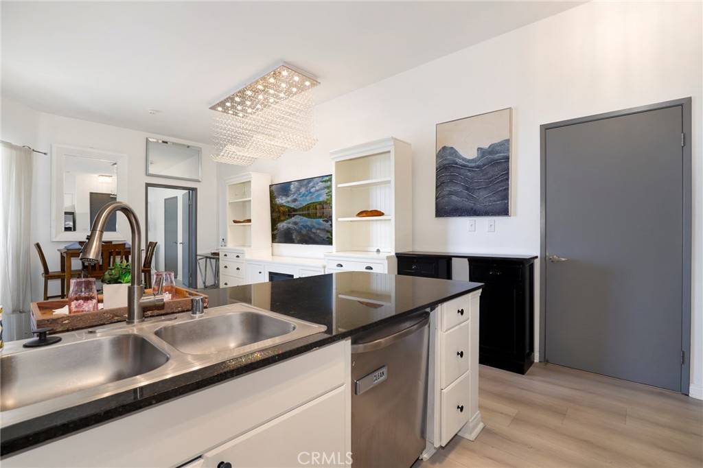 Long Beach, CA 90802,488 E Ocean BLVD #818