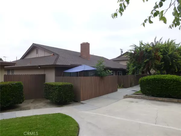 Anaheim, CA 92802,2115 1/2 S Broden ST #B
