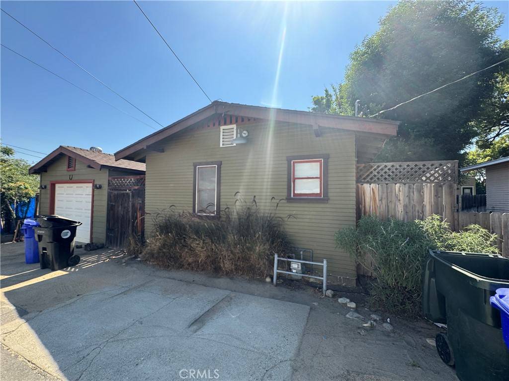 Upland, CA 91786,422 N 8th AVE #1/2