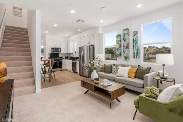 Colton, CA 92324,1156 Santo Antonio DR