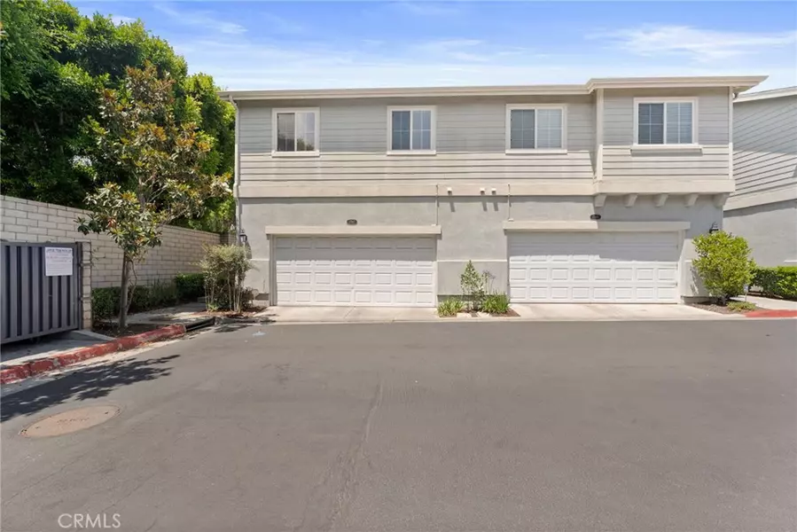 17887 Lilac CT, Carson, CA 90746