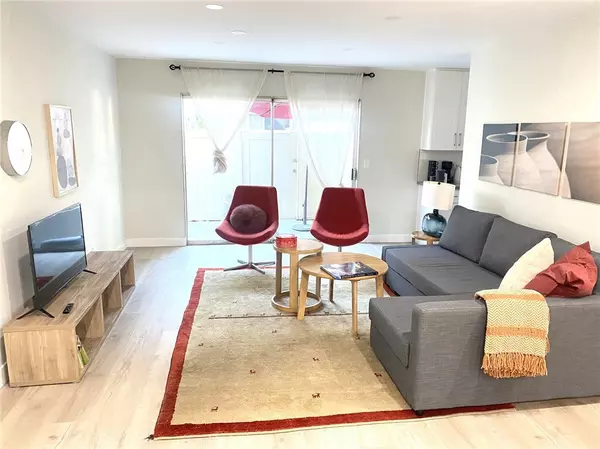 15508 Williams ST #E, Tustin, CA 92780