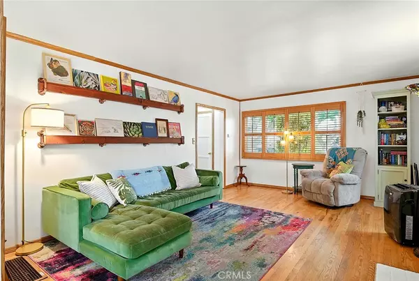 5812 Hayter Avenue, Lakewood, CA 90712