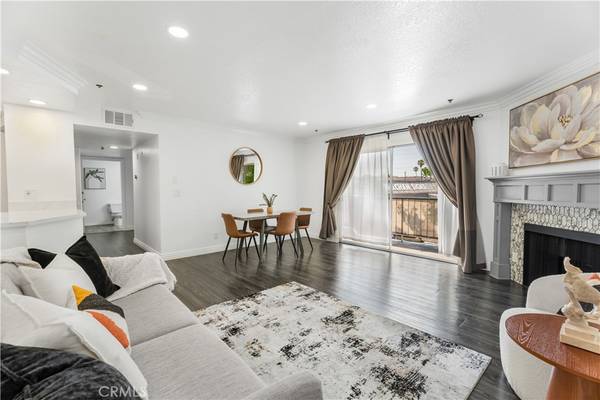 Long Beach, CA 90804,1100 Euclid AVE #104