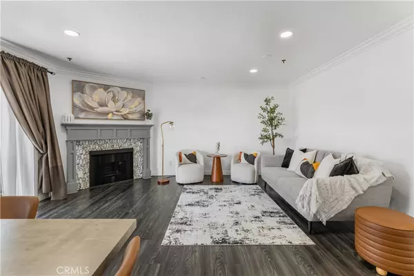 Long Beach, CA 90804,1100 Euclid AVE #104