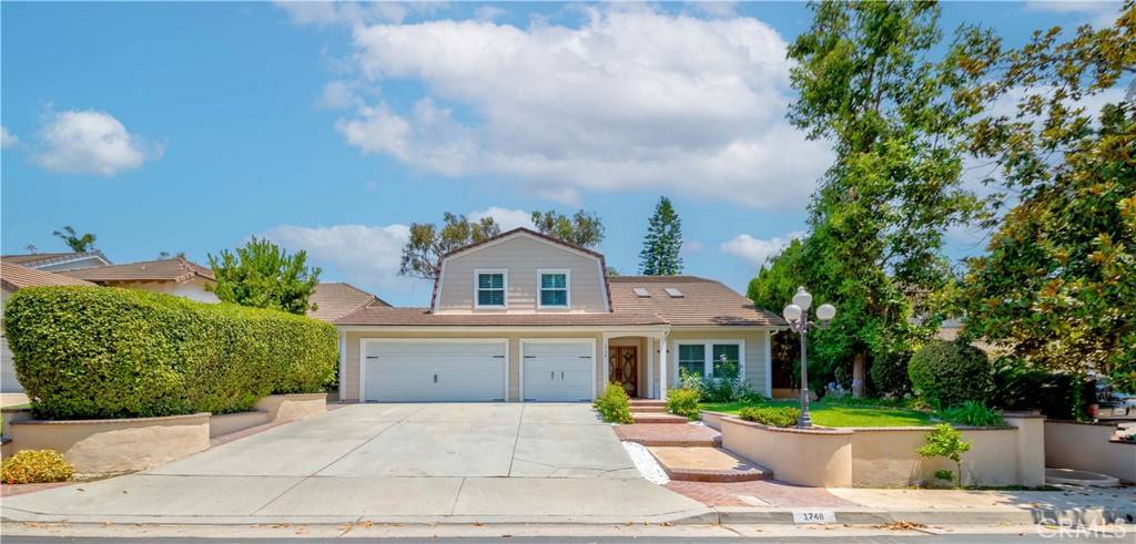 1748 Peacock LN, Fullerton, CA 92833