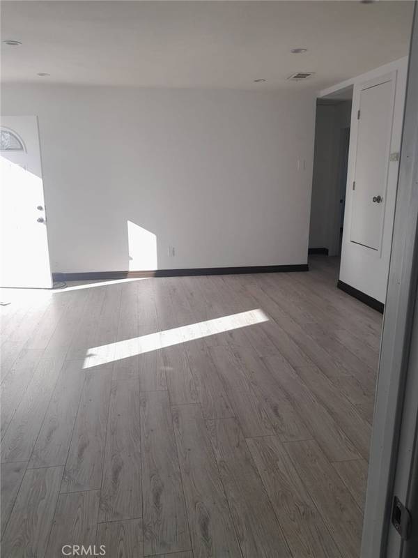 Hesperia, CA 92345,9407 11th AVE