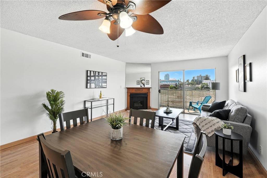 Long Beach, CA 90802,955 E 3rd ST #304