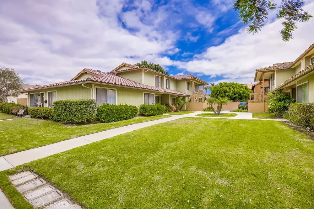 Cypress, CA 90630,6096 Orange AVE