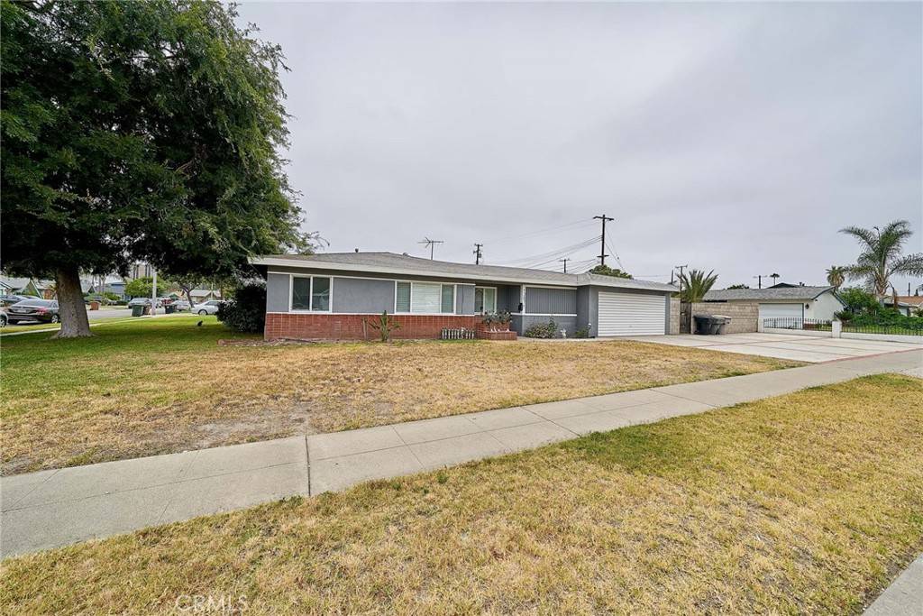 12871 Sungrove ST, Garden Grove, CA 92840