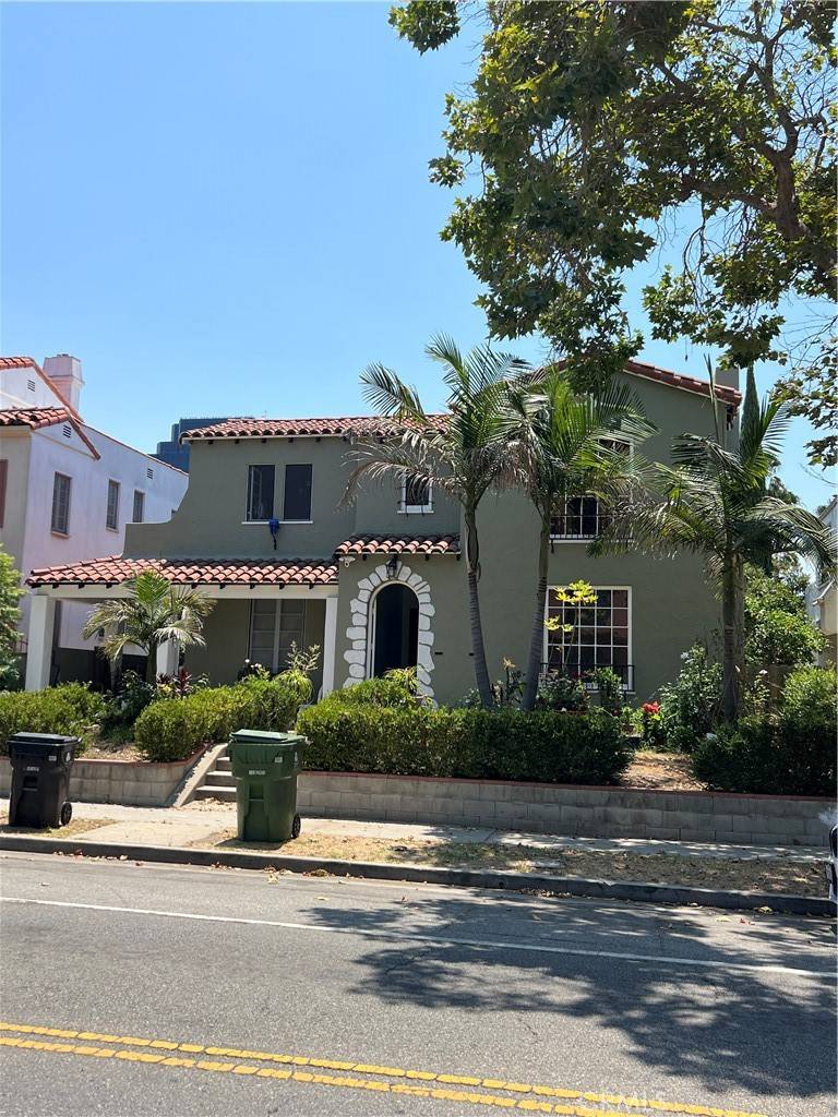 6132 W 6th ST, Los Angeles, CA 90048