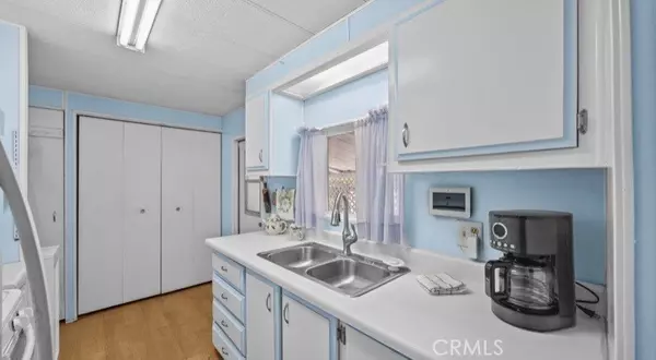 Huntington Beach, CA 92647,17261 Gothard ST #63