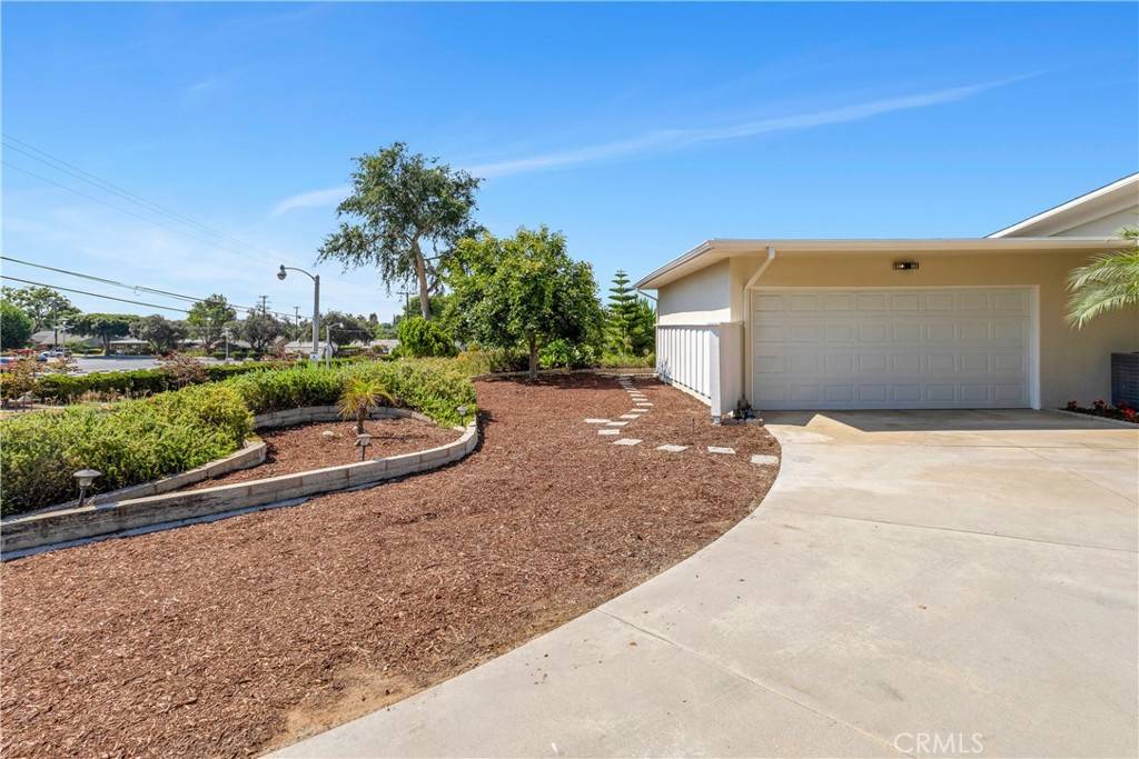 Fullerton, CA 92831,1219 N Raymond AVE