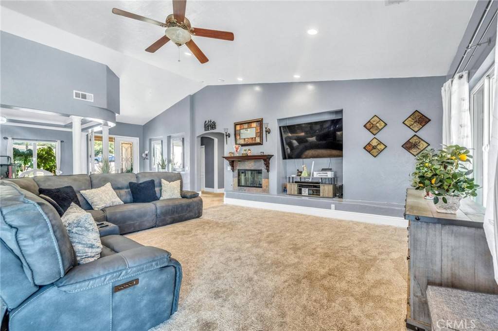 Perris, CA 92570,21551 Via Liago