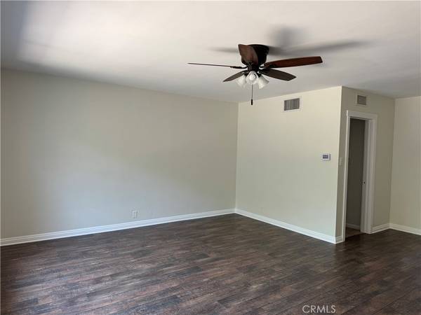 Long Beach, CA 90815,5270 E Anaheim Unit 2 ST