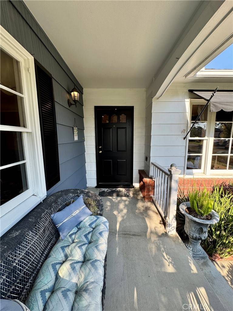 Santa Ana, CA 92706,2339 N Valencia AVE