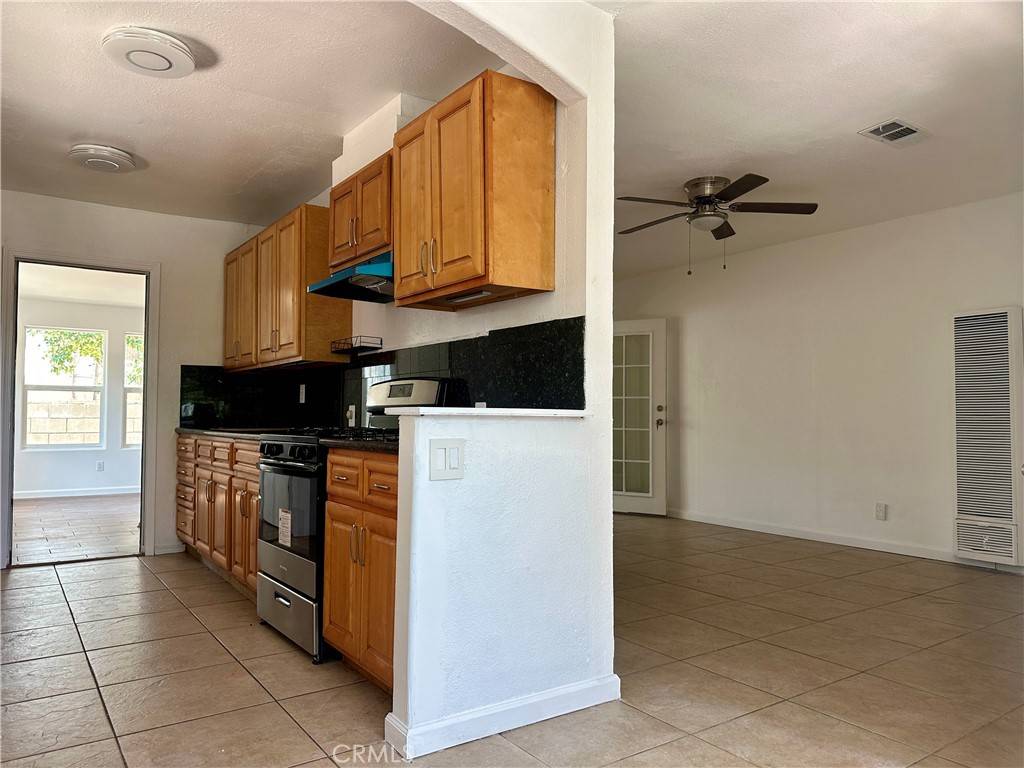 San Bernardino, CA 92411,1628 W 23rd ST