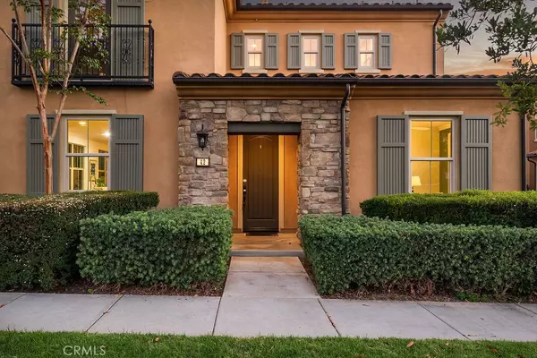 Irvine, CA 92618,42 Land Grant