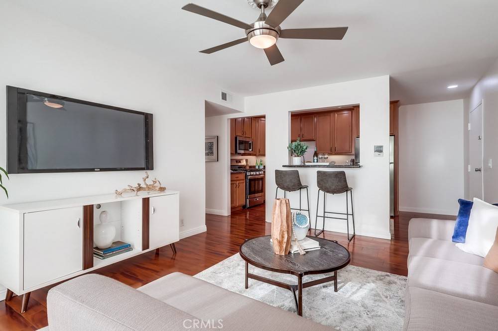 Long Beach, CA 90813,1140 Pacific AVE #30