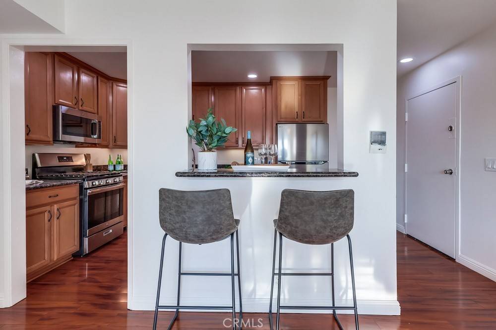 Long Beach, CA 90813,1140 Pacific AVE #30