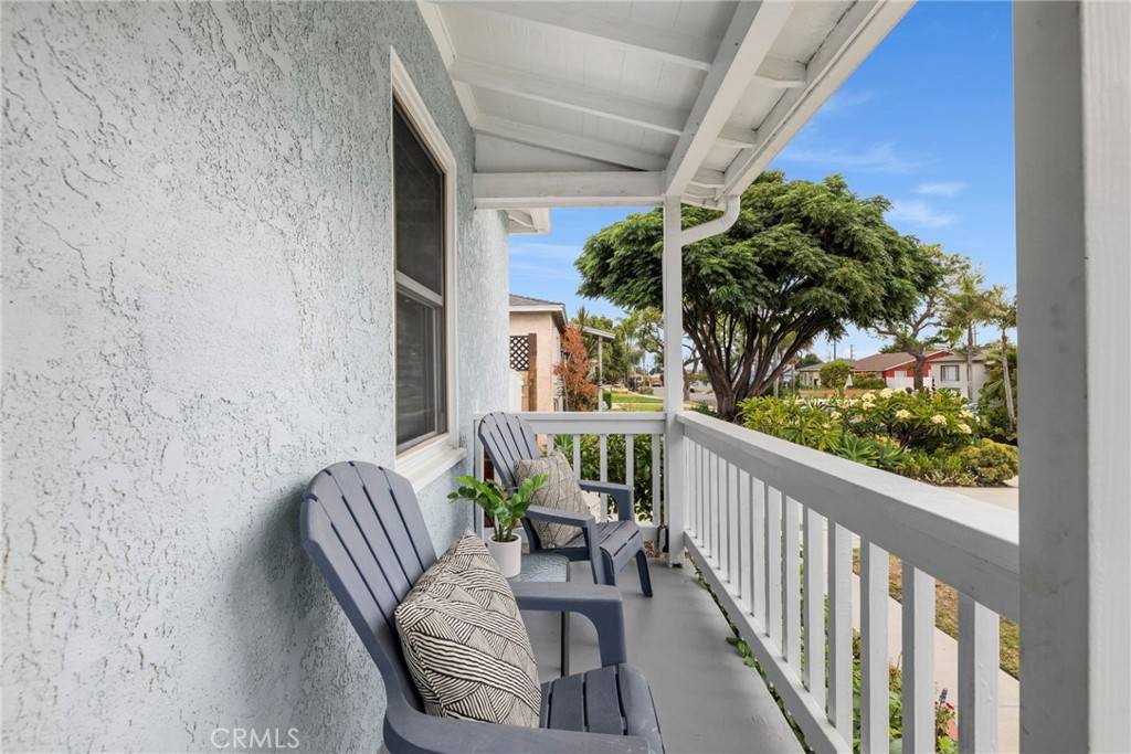 Long Beach, CA 90807,4809 Falcon AVE