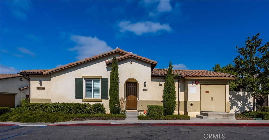 Orange, CA 92869,4782 E Washington AVE