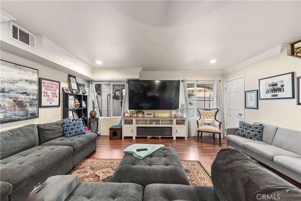 Whittier, CA 90605,8614 Amsdell AVE