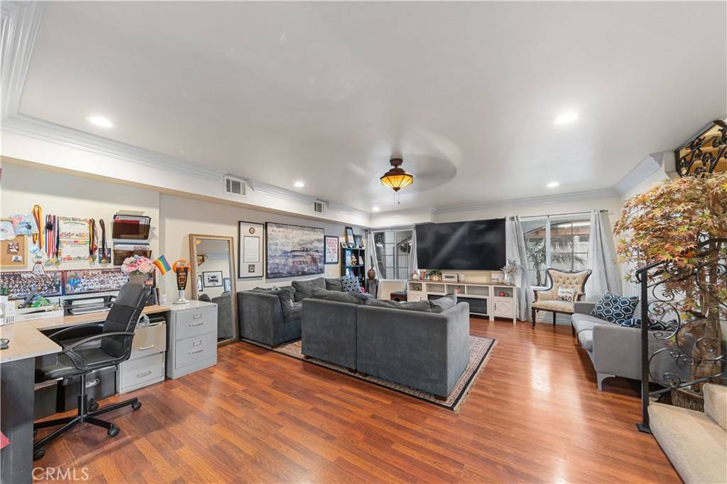 Whittier, CA 90605,8614 Amsdell AVE