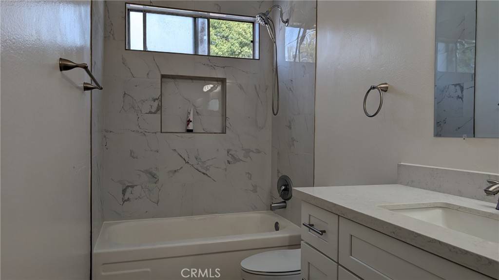 Yorba Linda, CA 92886,18242 Mandarin LN #B