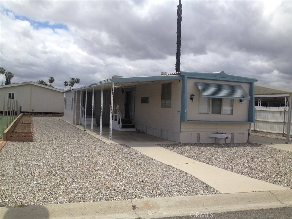 281 Camino Del Sol, Hemet, CA 92543