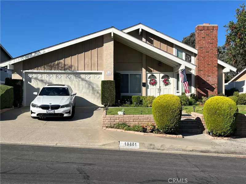 19801 Ridgewood PL, Yorba Linda, CA 92886
