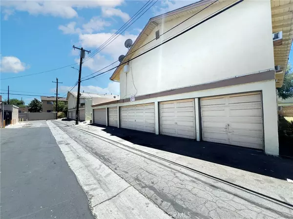 Anaheim, CA 92804,1807 W Sumac LN