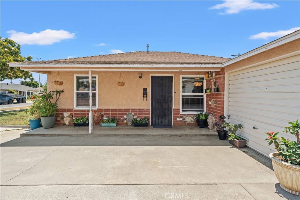 Norwalk, CA 90650,13731 Elmcroft AVE