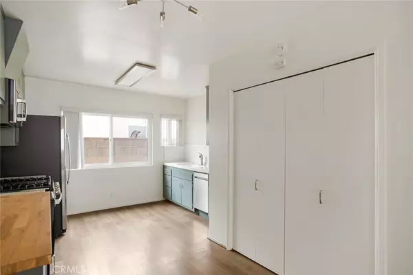 San Pedro, CA 90731,740 W 27th ST #2
