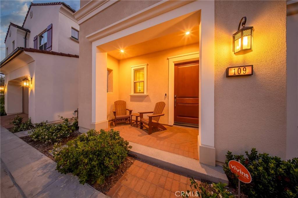 Irvine, CA 92618,109 Fairgreen