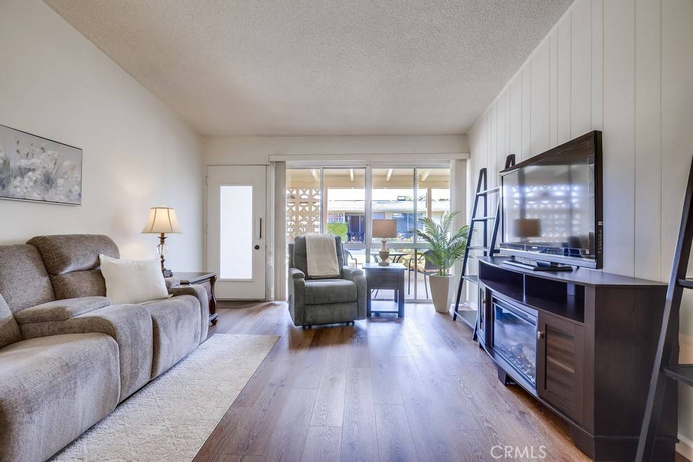 Seal Beach, CA 90740,13670 Cedar Crest LN #119-I