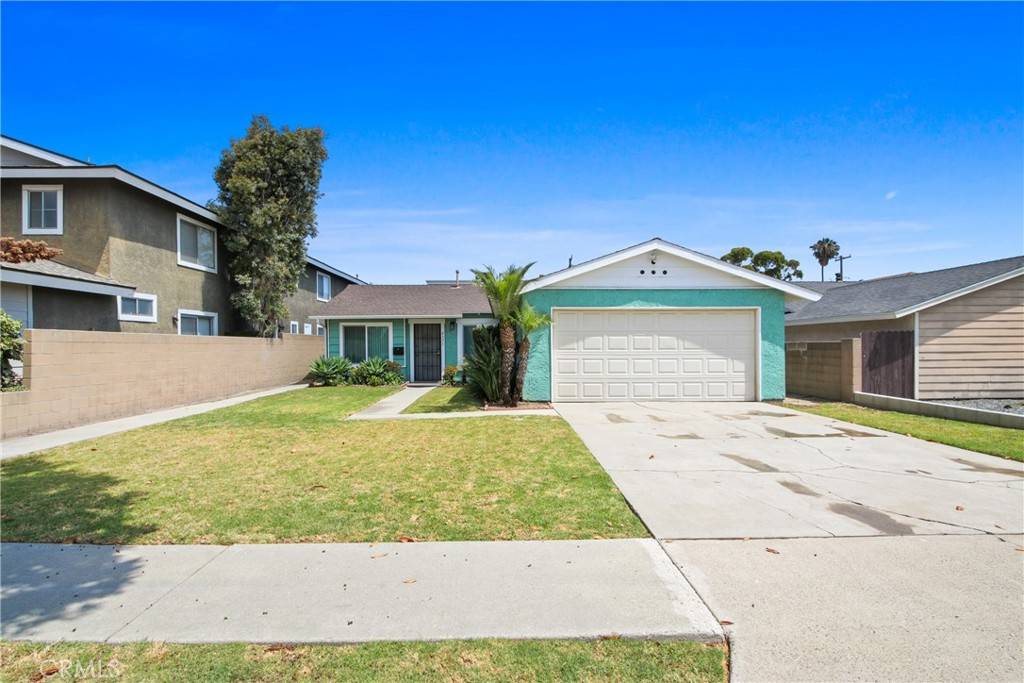 4331 Farquhar AVE, Los Alamitos, CA 90720