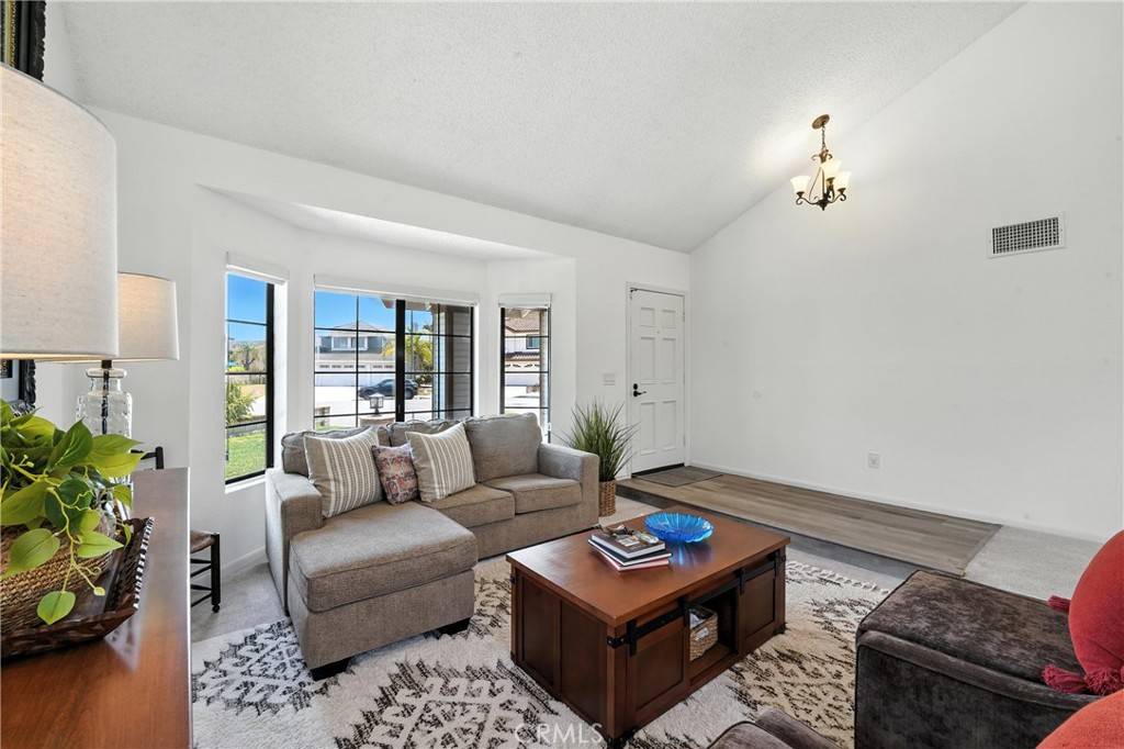 Diamond Bar, CA 91765,1025 Marc CT