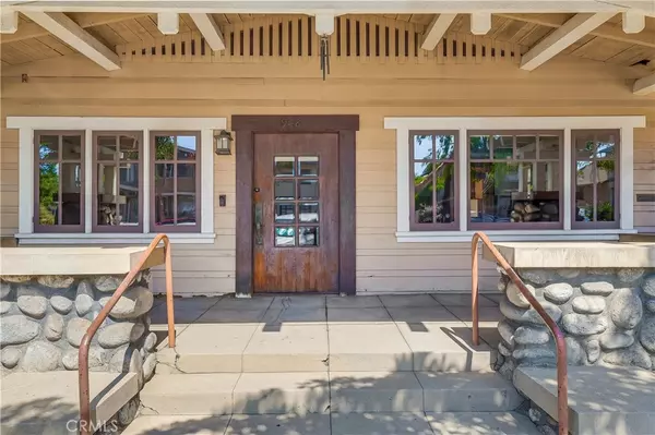 Long Beach, CA 90813,948 Cedar AVE