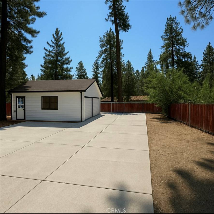 Big Bear Lake, CA 92315,39197 Waterview DR