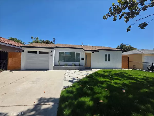 1205 English ST, Santa Ana, CA 92703