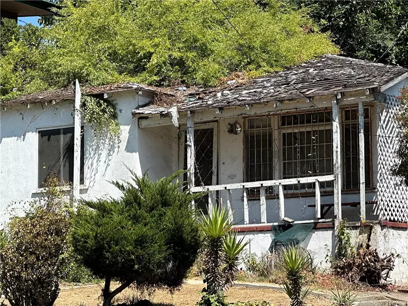 5213 Navarro ST, Los Angeles, CA 90032