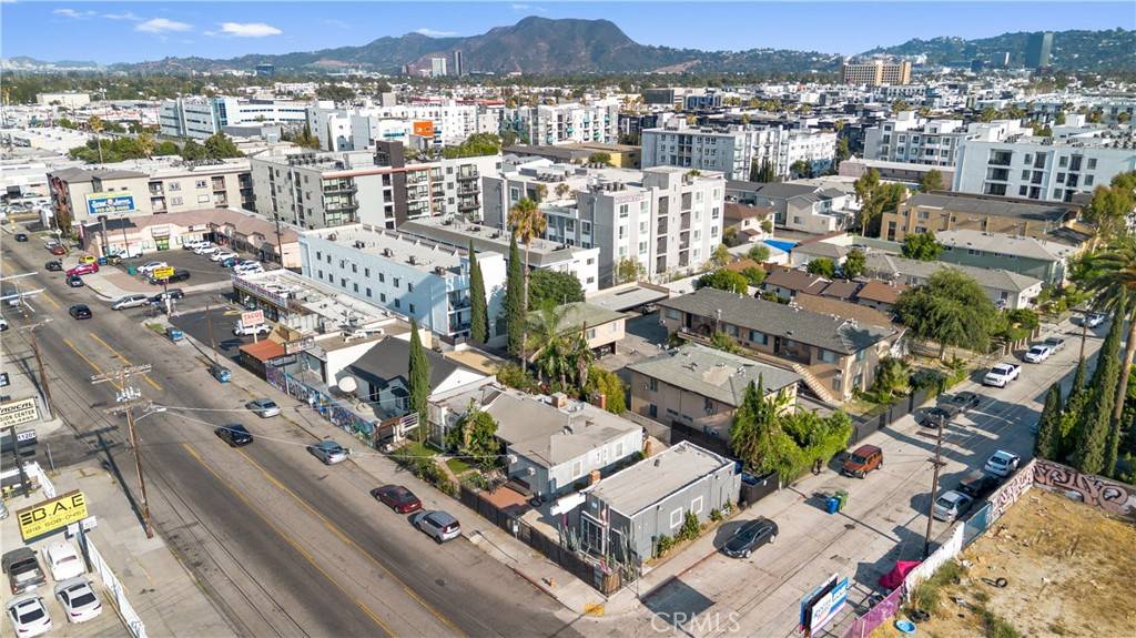 11170 Burbank BLVD, North Hollywood, CA 91601