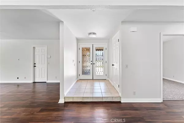 Santa Ana, CA 92707,201 W Harvey AVE
